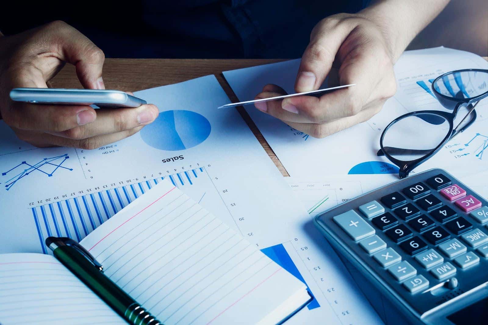 Organização Financeira: Como Estruturar o Controle de Caixa Desde o Primeiro Dia da Empresa 